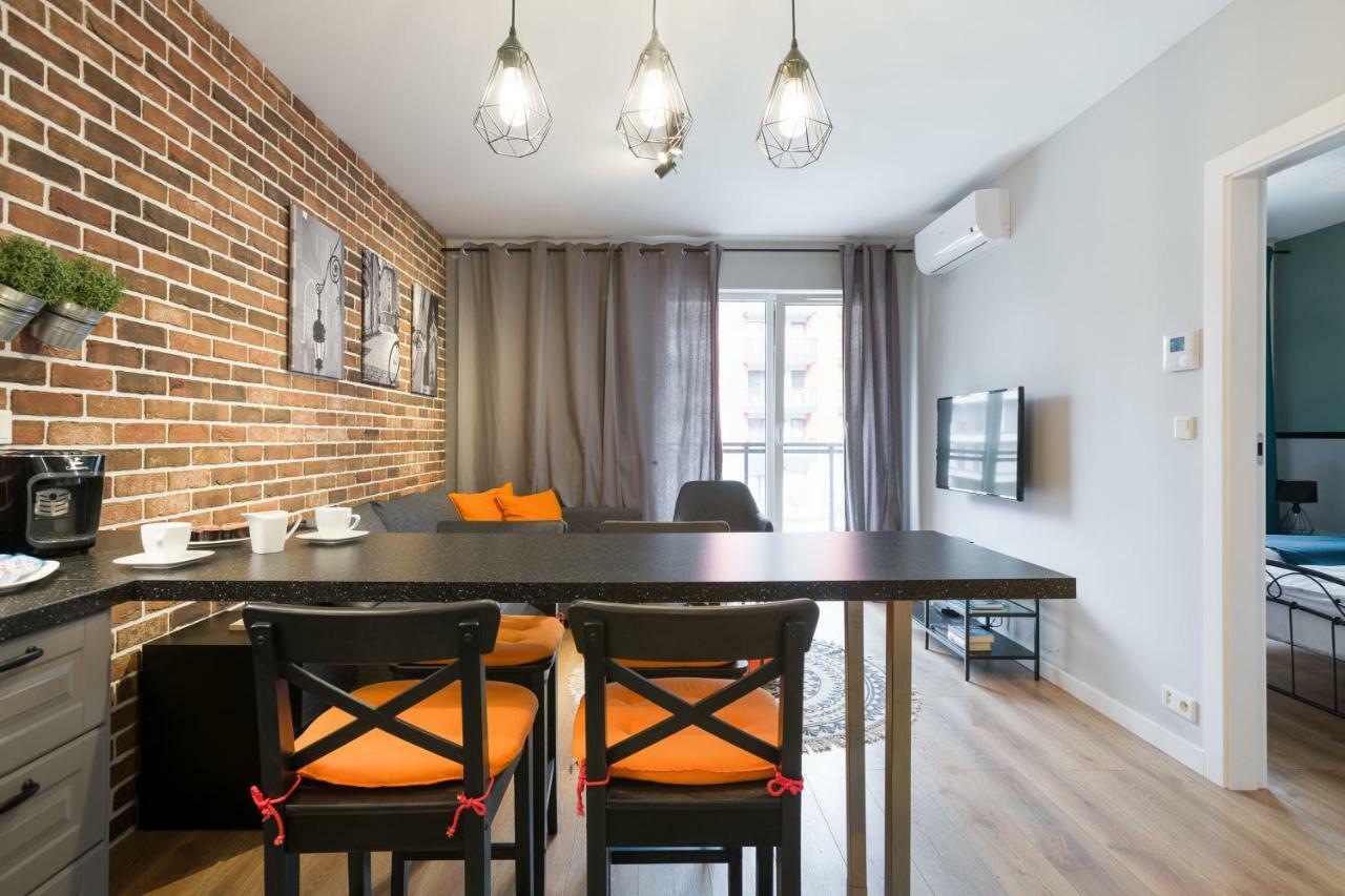 Apartament Orange, Modern In The Centre *